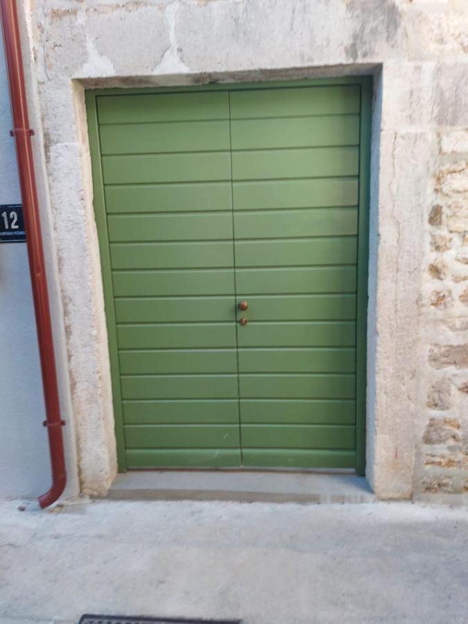 קרס Apartments Rose מראה חיצוני תמונה